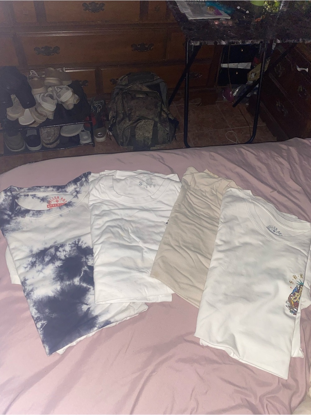4 Men’s White & Navy Tie-Dye Short Sleeve Tee - Unbranded